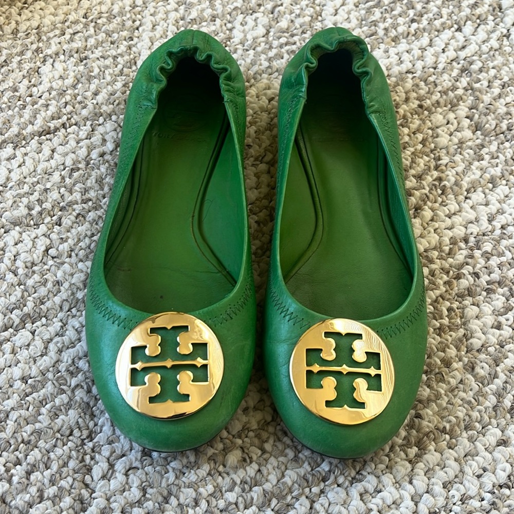 Looking for a new home. Tory Burch flats!! in good used condition.